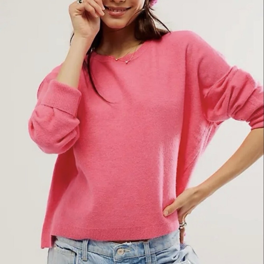 Free People Women's Luna Pullover Sweater in Vavavoom Rose Pink Size Small $148